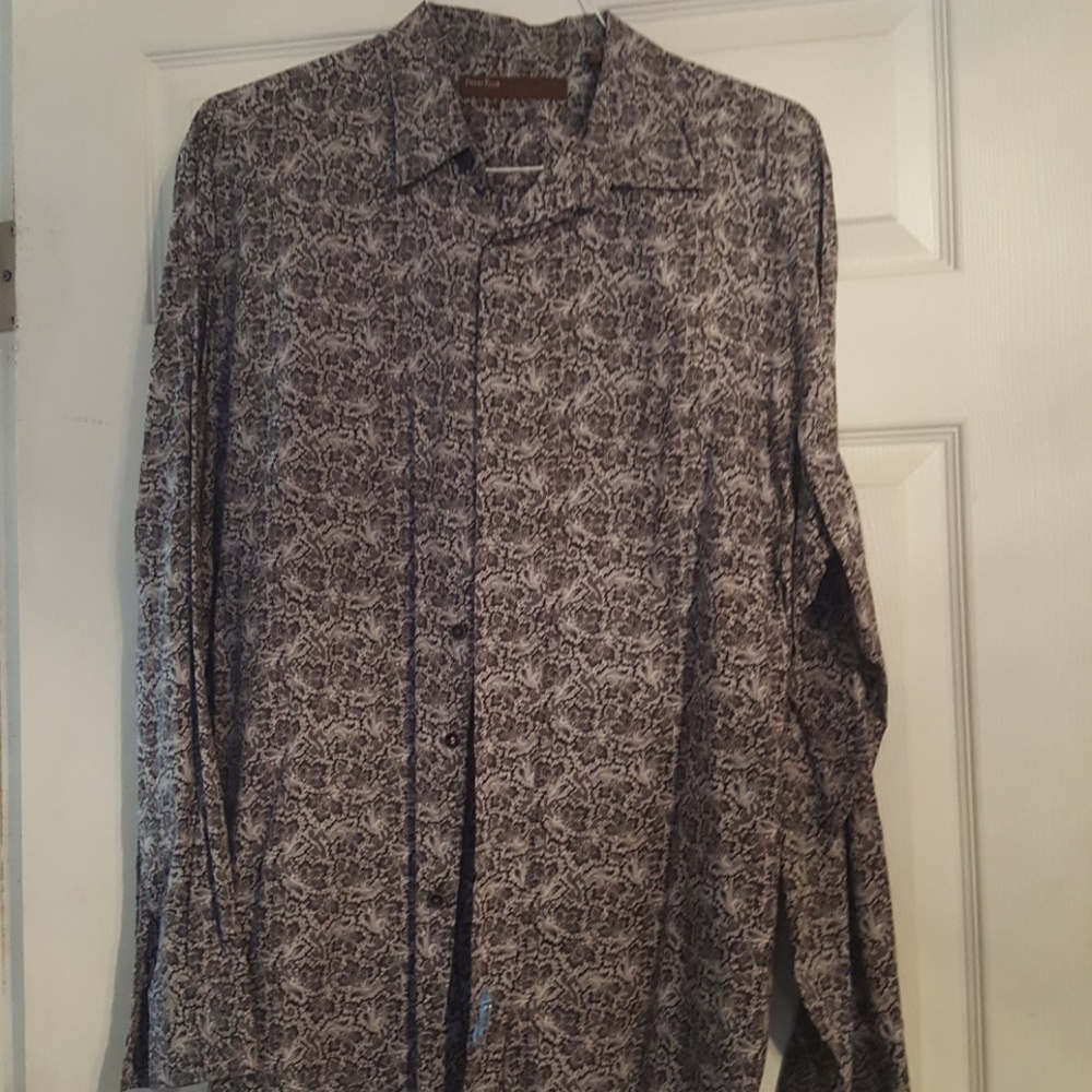 Grey design shirt